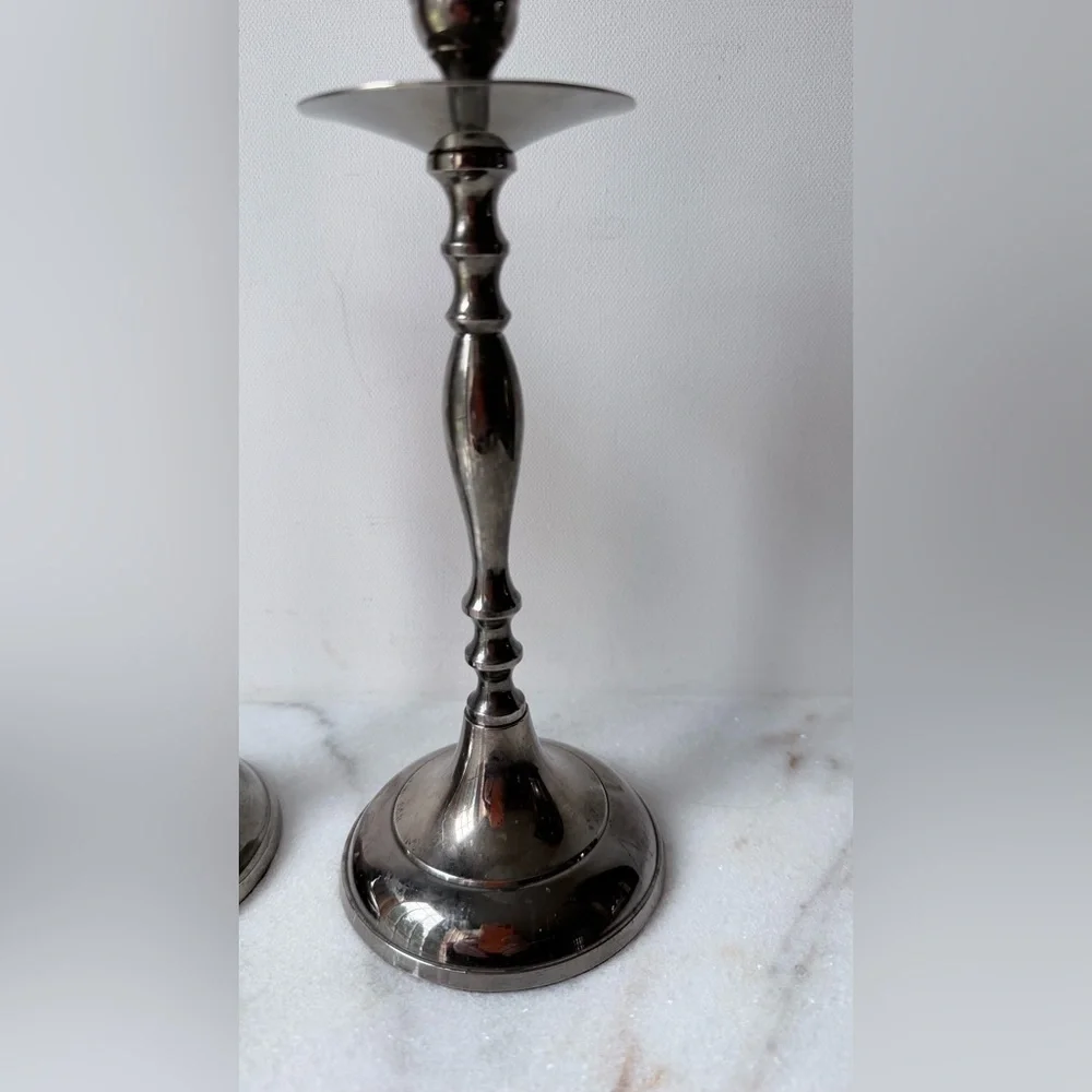 Elegant Silver Candlestick Holders set of 2. 9.5” high
